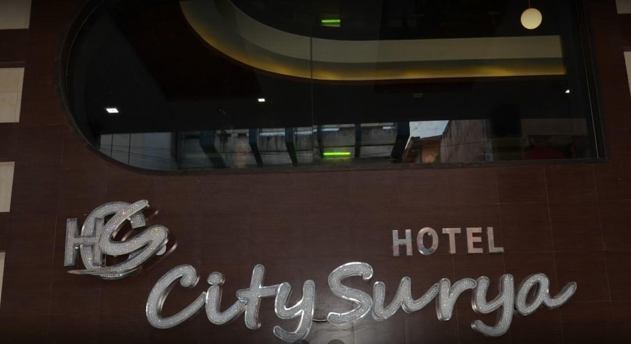 City Surya Hotell Gaya Eksteriør bilde